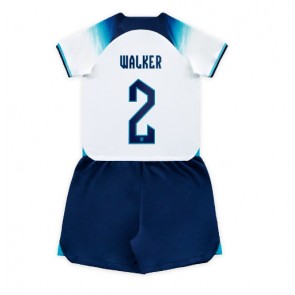 England Kyle Walker #2 Hemmaställ Barn VM 2022 Kortärmad (+ Korta byxor)